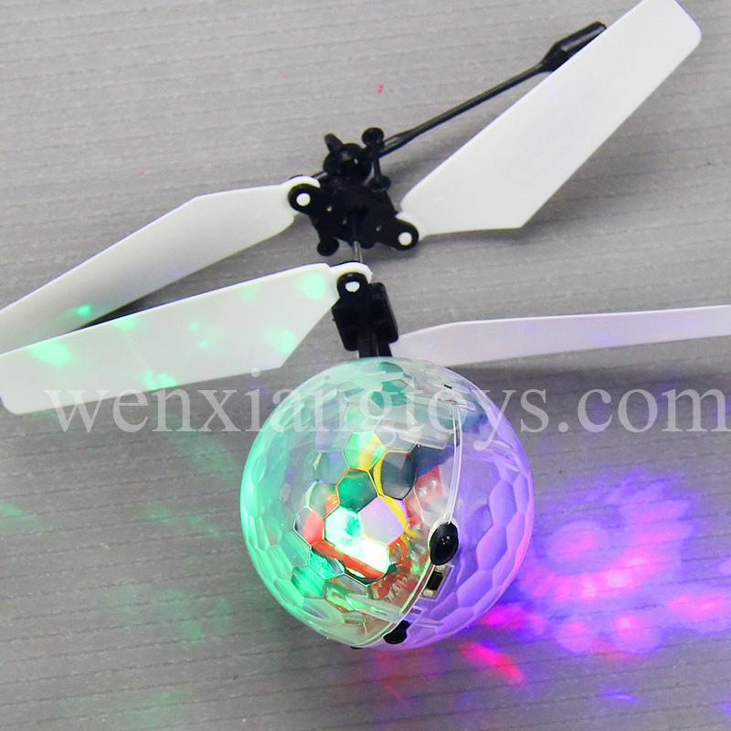 remote control inductive flying ball toy with light and music HCW520