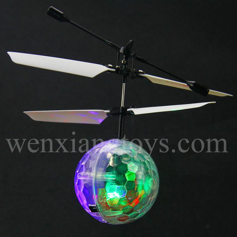 remote control inductive flying ball toy with light and music HCW520
