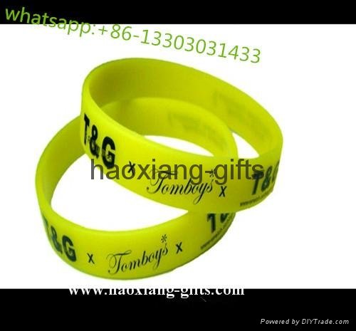 Advertising Top Quality Cheap Silicone Bracelet With Screen Printing logo