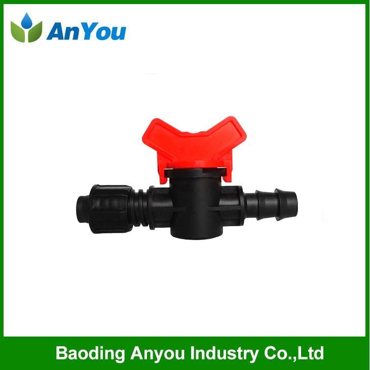 Plastic offtake mini valve for irrigation