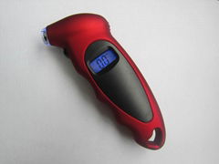 Digital tire pressure gauge