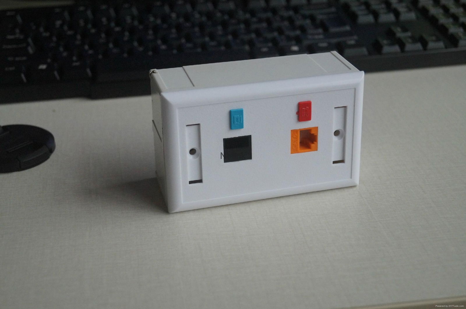 5V 1A USB WALL CHARGER 2
