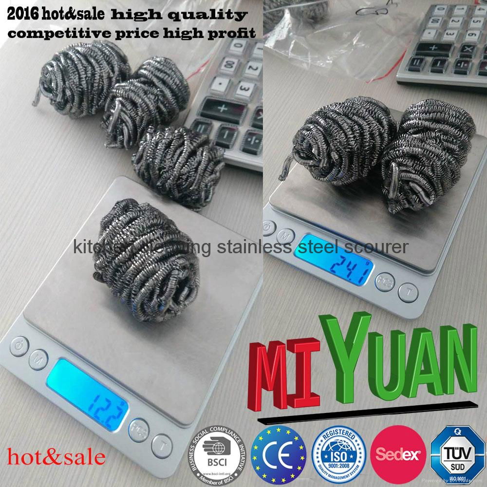 Sprial Stainless Steel Scourer In Bulk 3