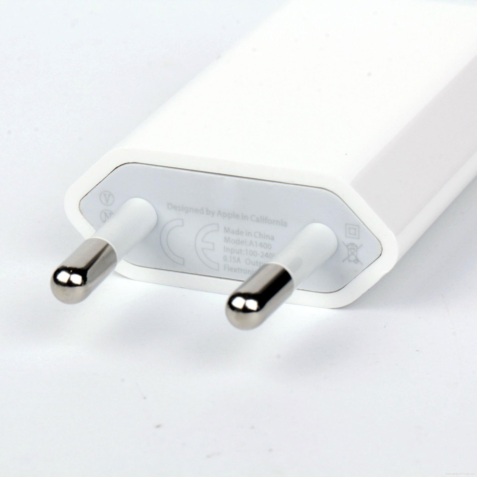 A1400 EU 2-Pin Wall Charger USB Adapter for iPhone 5