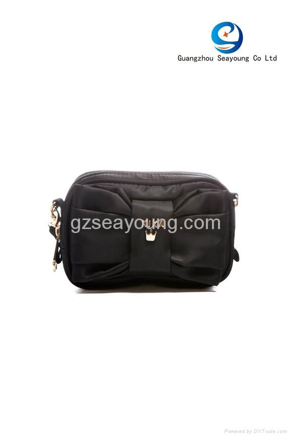 Top Quality Fashionable Ladies Handbag Reasonable Price Clutch Bags 3