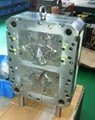 Plastic injection mould 5