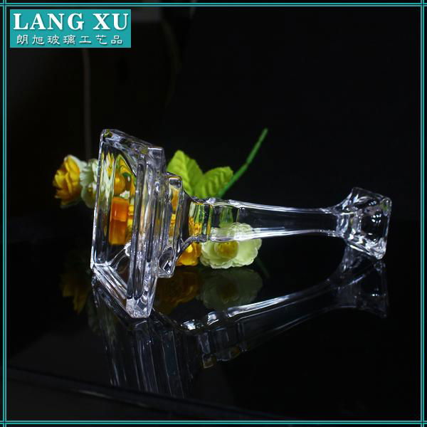 china wholesale fashion clear glass long stem candle holder 4