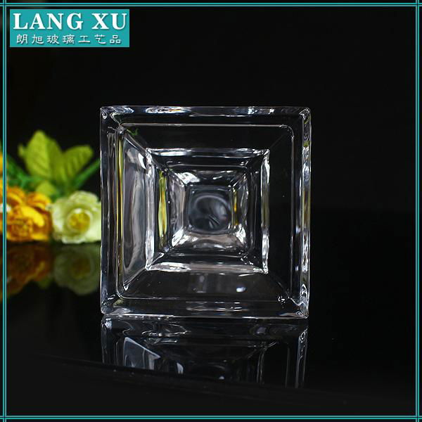 china wholesale fashion clear glass long stem candle holder 5