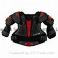 CCM QUICKLITE LE SR. SHOULDER PADS