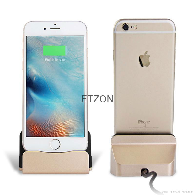 High Speed Charging Dock And Data Sync Dock Desktop Charger For Iphone 2