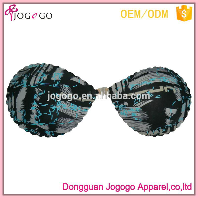 Guangdong wholesales seamless strapless backless adhesive bra factory 3