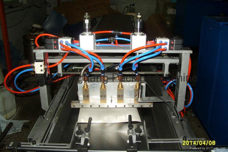 Rats and mouse glue trap board making machine 3
