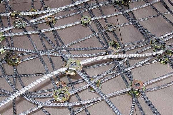山体主动钢绳防护网大量现货出售 3
