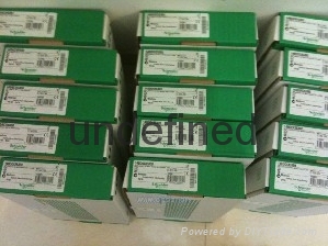 施耐德CPU 模块 140CPS11420  2