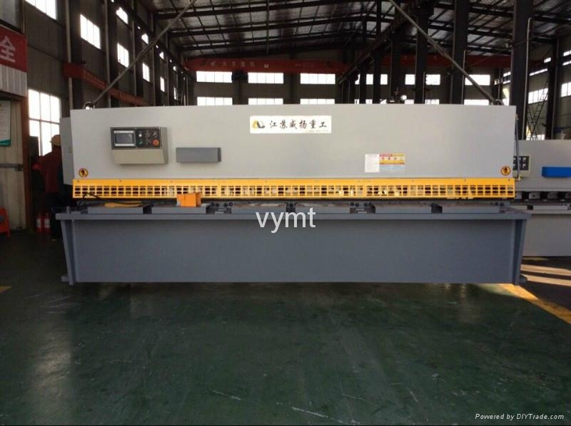 hydraulic swing shearing machine for cutting metal sheet 2