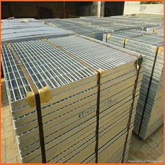 Hot saling serrated steel grating