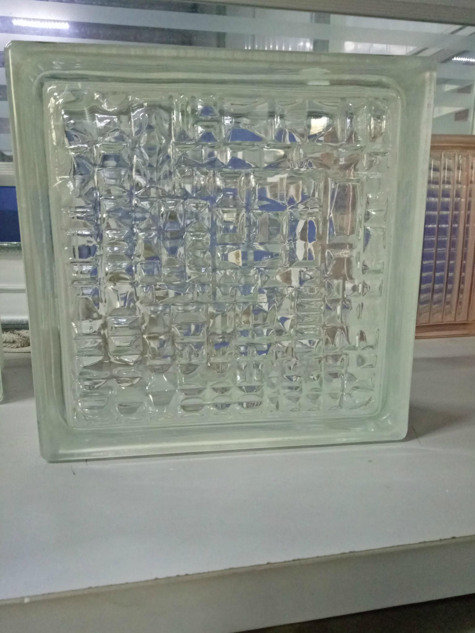 sell 190*190*80mm Meshy pattern clear glass block 3