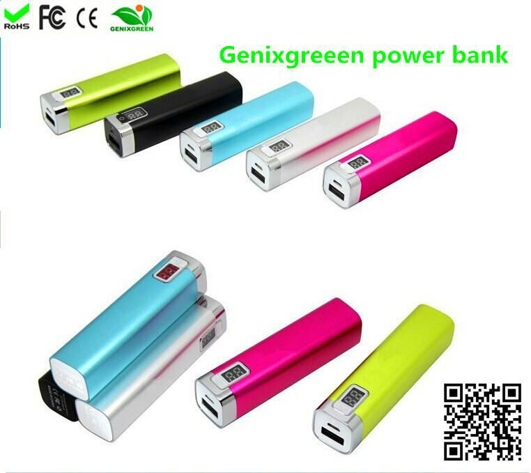 factory direct price portable tube power bank with display 2600mah 18650 case ch 2