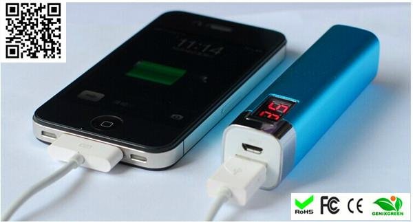 factory direct price portable tube power bank with display 2600mah 18650 case ch 3