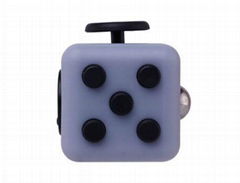 High quality releasing Stress Reliever desk toys fidget cube