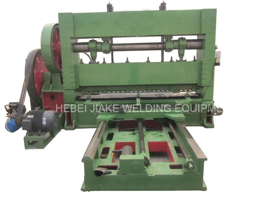 Expanded perforated metal mesh machine 2