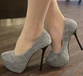 high-heeled shoes 4