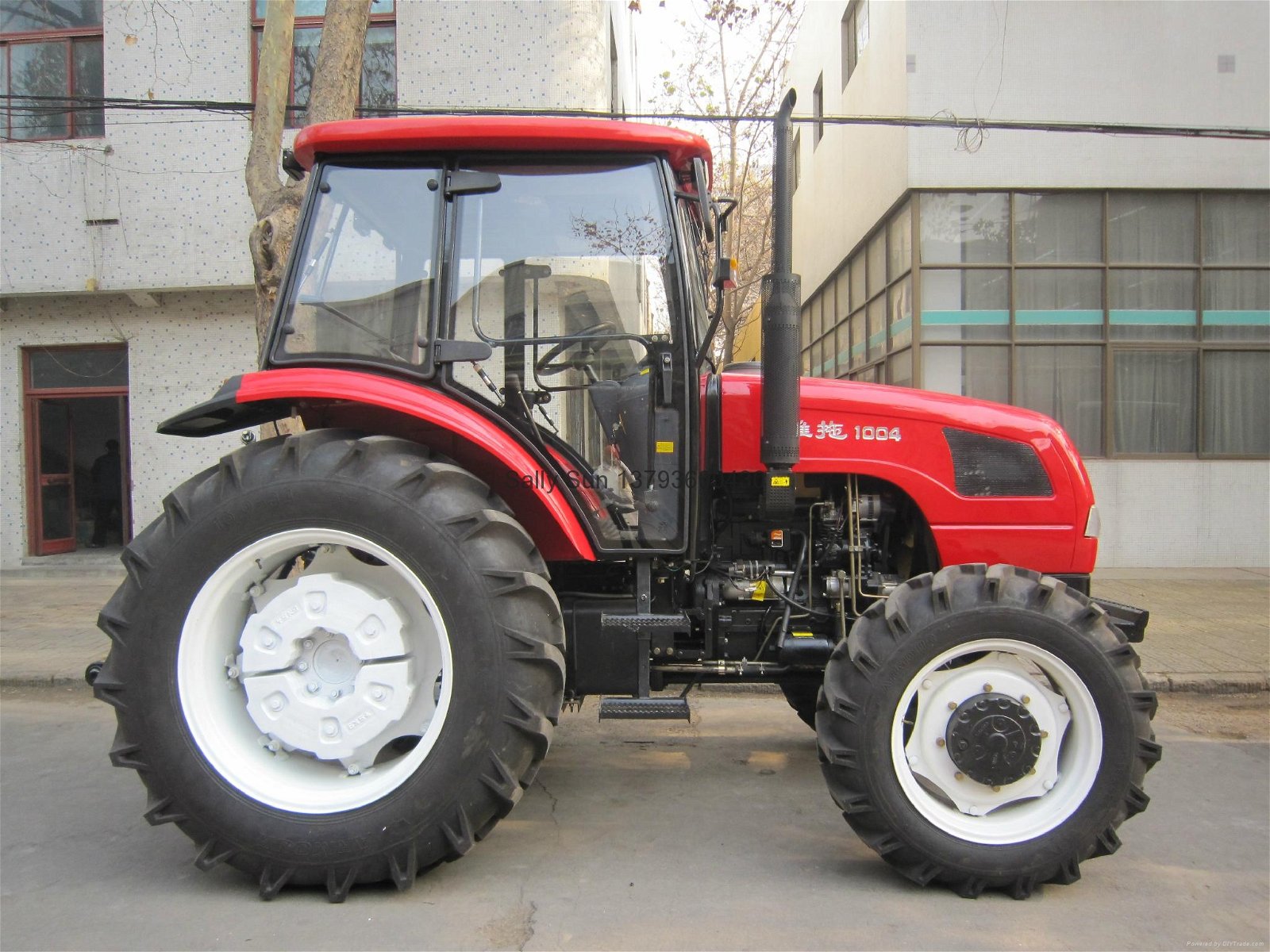 SWT 80-180HP series tractor 3