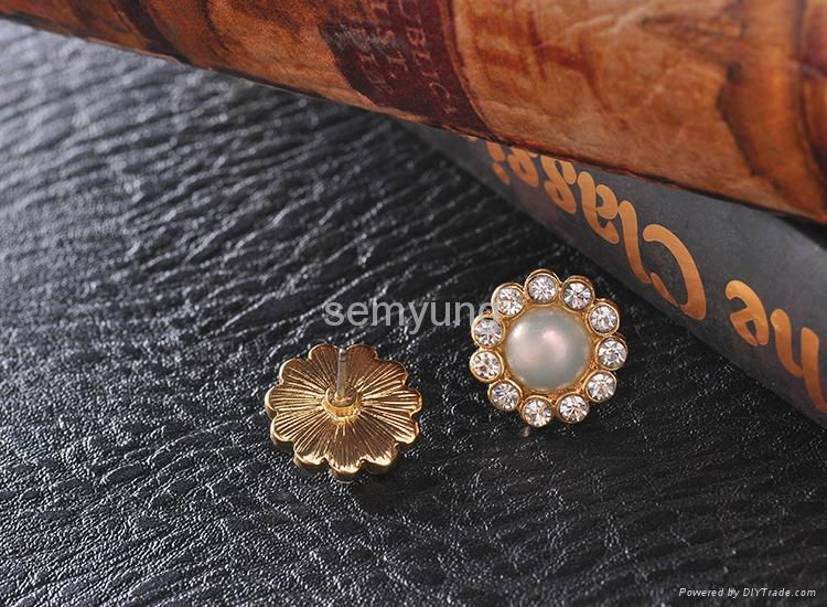 Simple and Elegant Style Girl Earrings For Beatiful Life 5