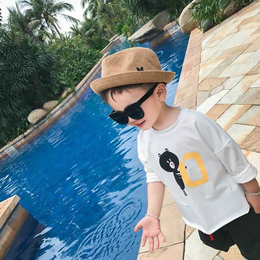 Round collar bear printing T-shirt of boy 5