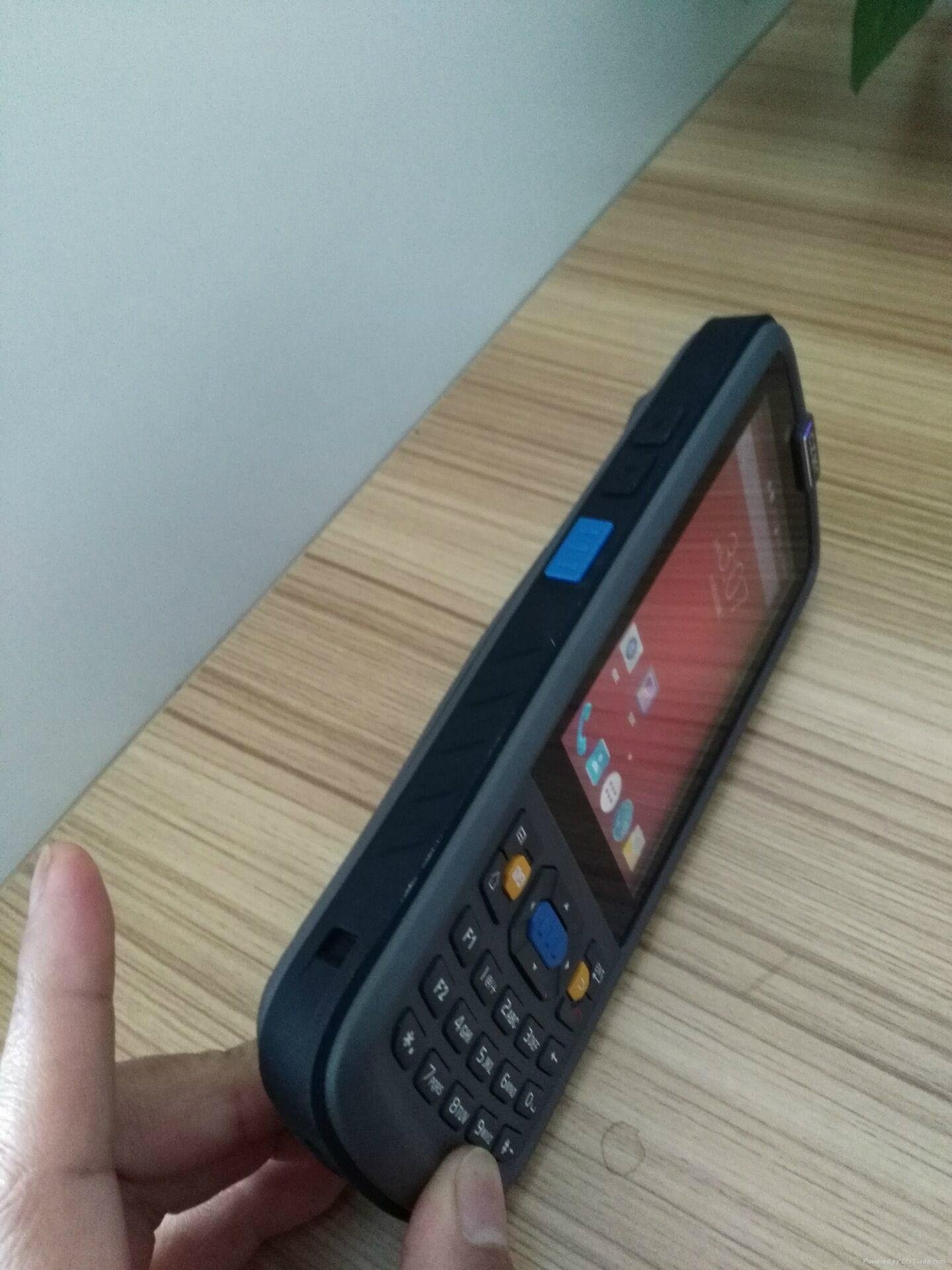 物聯網工業手持機PDA 4