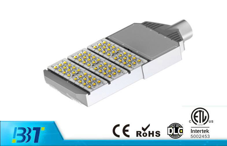Low Cost High Output Meanwell Driver LED Street Lamp Fixture for Street