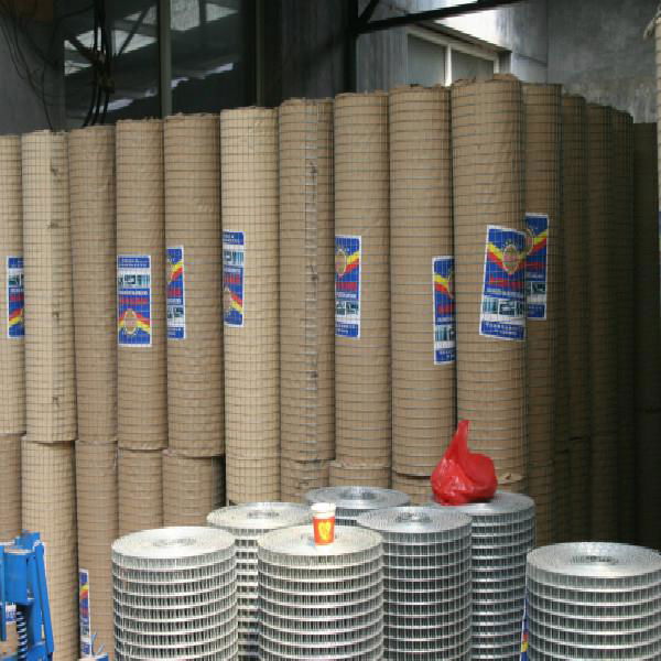 PVC COATED WELDED WIRE MESH 4