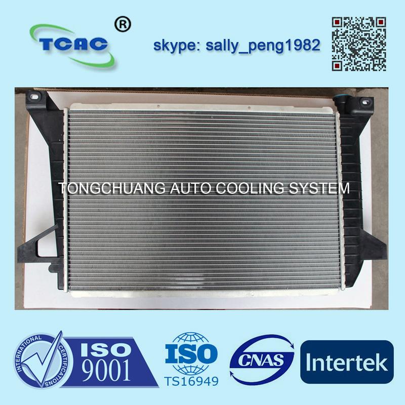 Aluminum auto radiator DPI 1453 for Ford Bronco from China OEM 2