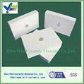 Small tolerance ceramic alumina tile packaging