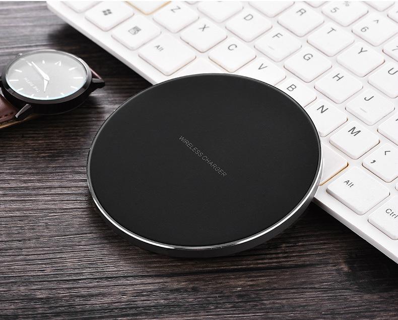 fast wireless charger with metal back case W68 Topideal (China