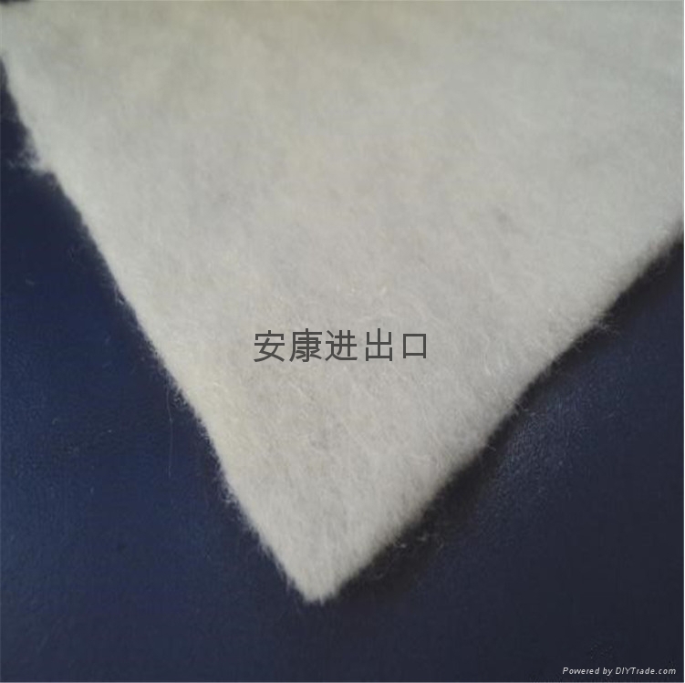 山东厂家生产销售优质长丝土工布 2