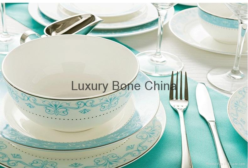 Bone china dinnerware