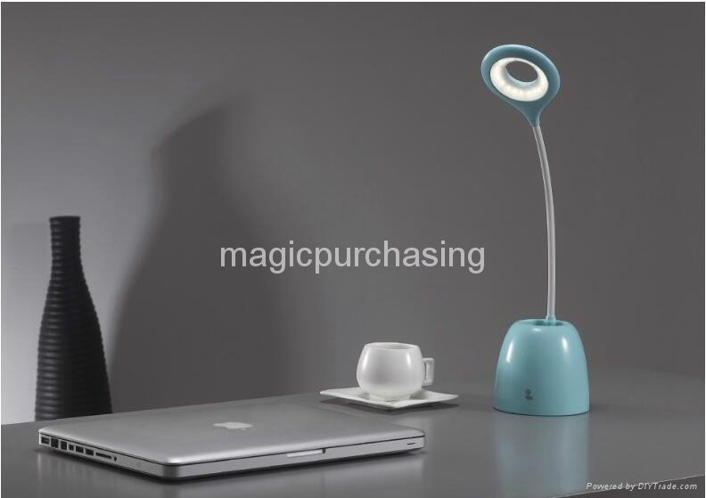 Minimal Led Table Lamp with Pen container  2