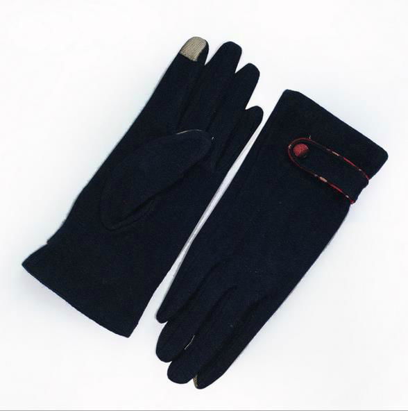 botton woolen women warm gloves 3