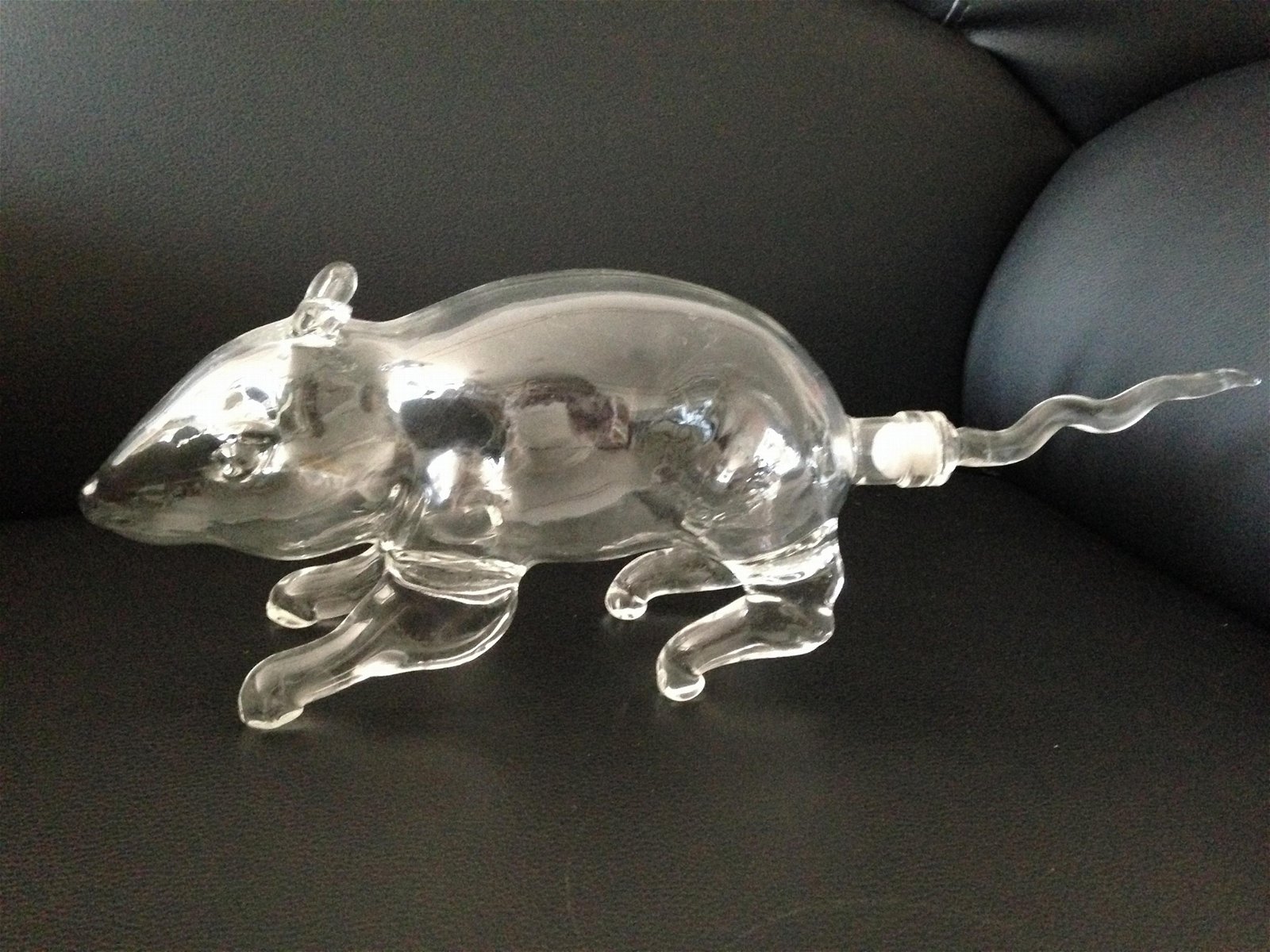 Empty Hand Blown Borosilicate Rat Animal Shaped 750ml Zodiac Mouse Glass Bottle