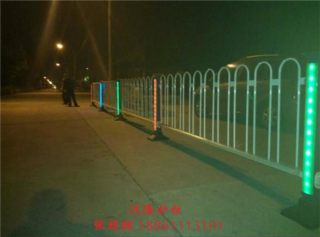 太陽能發光護欄廠家直銷 4