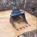 挖機液壓篩分斗河道鵝卵石篩分設備