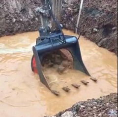 Excavator hydraulic sieve bucket river