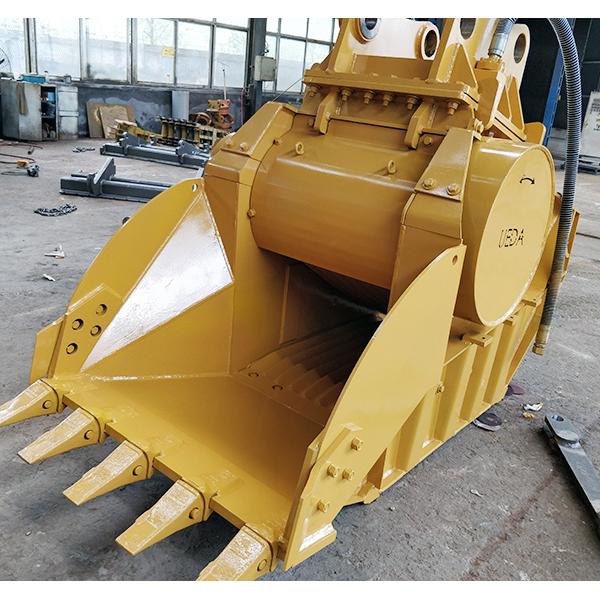 Excavator crusher 2