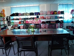 ShenzhenYongMeiDa bag and Leather Goods Co.,Ltd