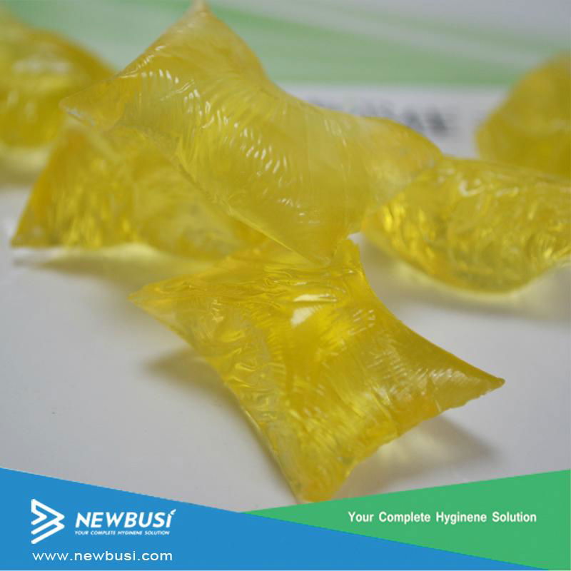 Hot melt adhesive for baby diaper and sanitary napkin