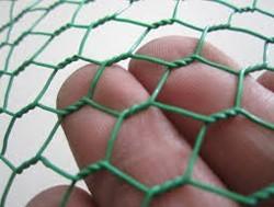 small hole galvanized chicken wire mesh 2