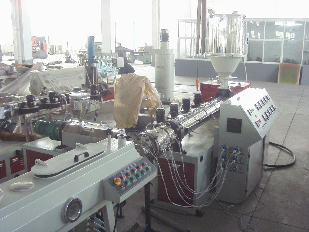 16-110mm PPR pipe production line 3