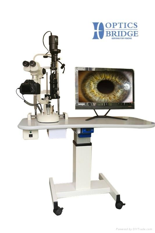 Digital slit lamp use the fast button to control