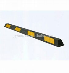 Black & Yellow Rubber 2meter Length Wheel Stopper for parking
